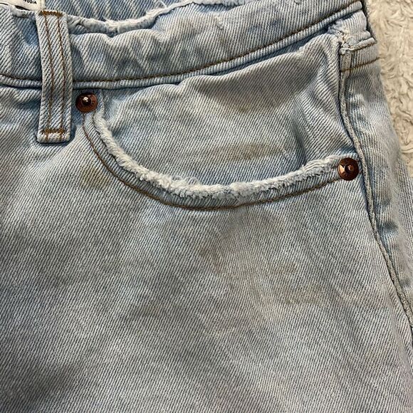Abercrombie & Fitch Curve Love Shorts - Picture 4 of 5